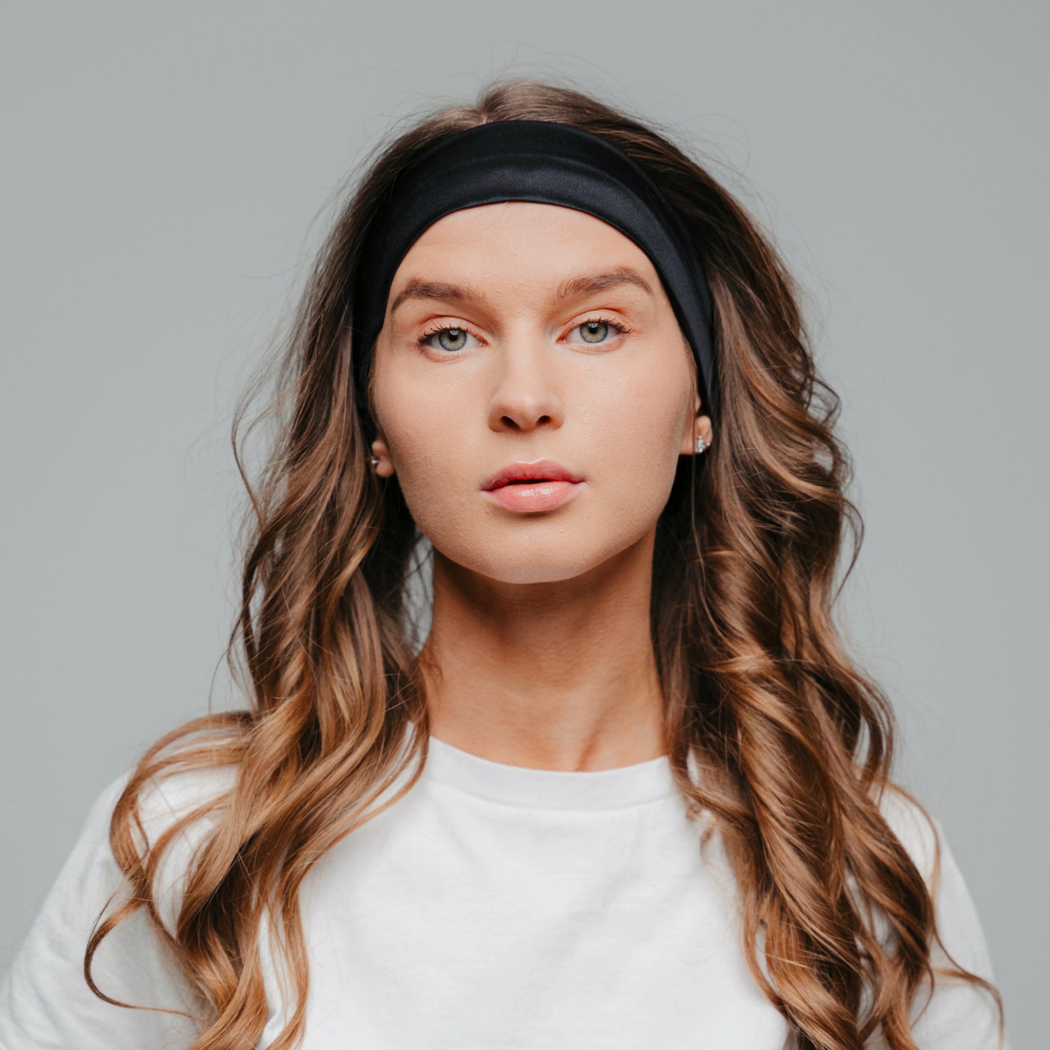 ŠILKINĖ GALVOS JUOSTA