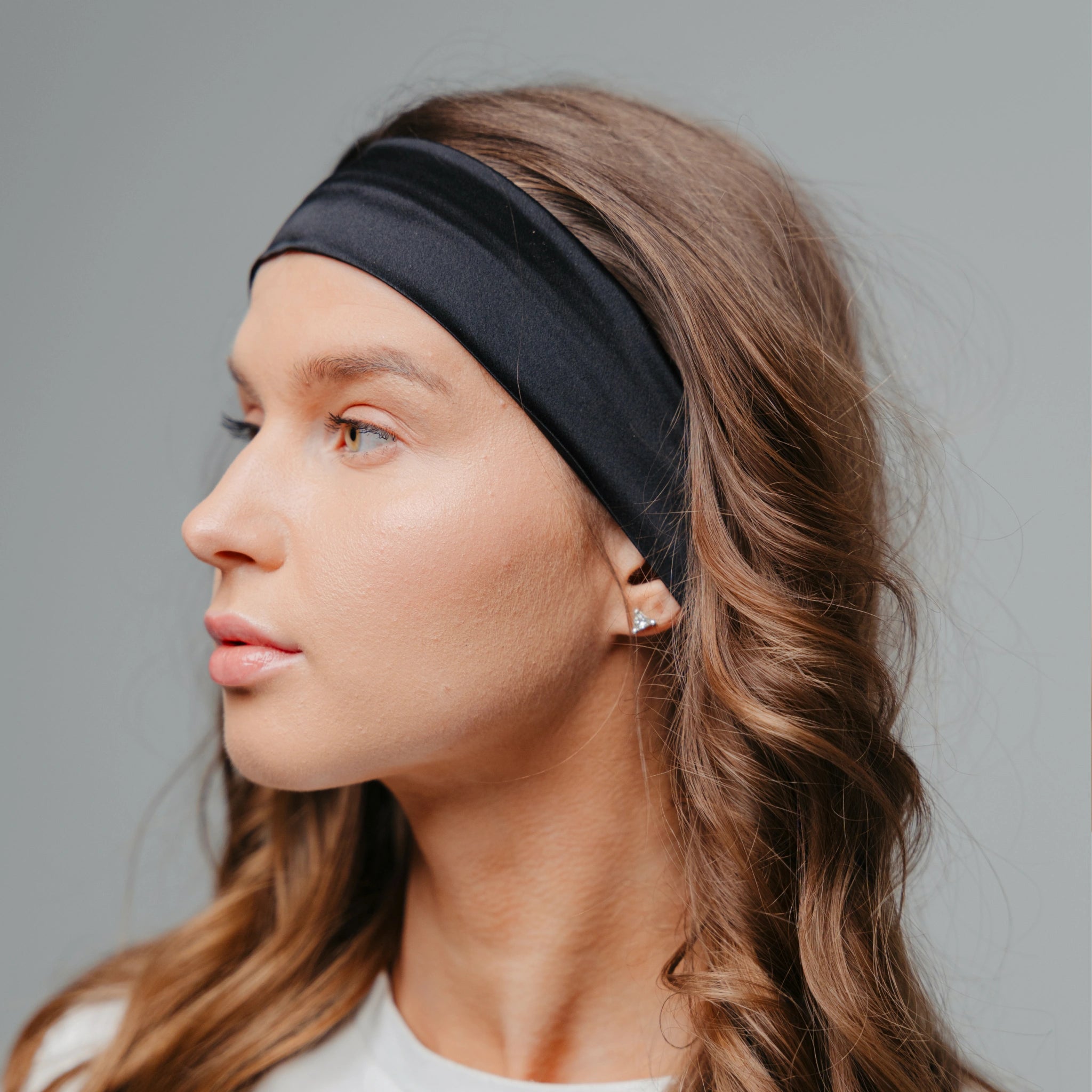 ŠILKINĖ GALVOS JUOSTA