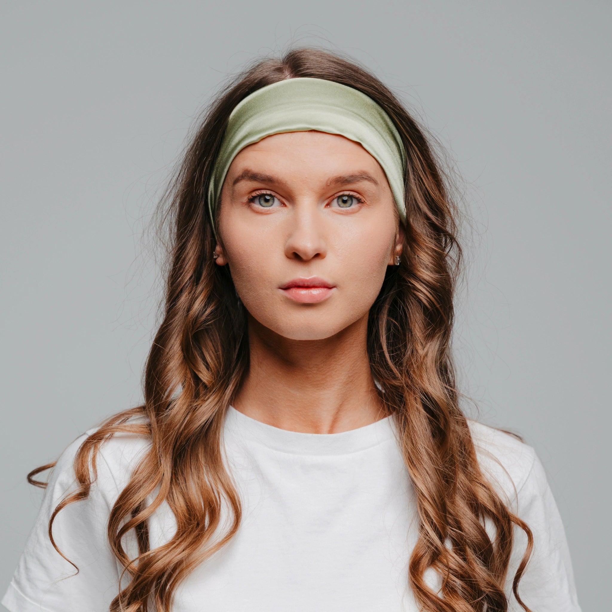 ŠILKINĖ GALVOS JUOSTA