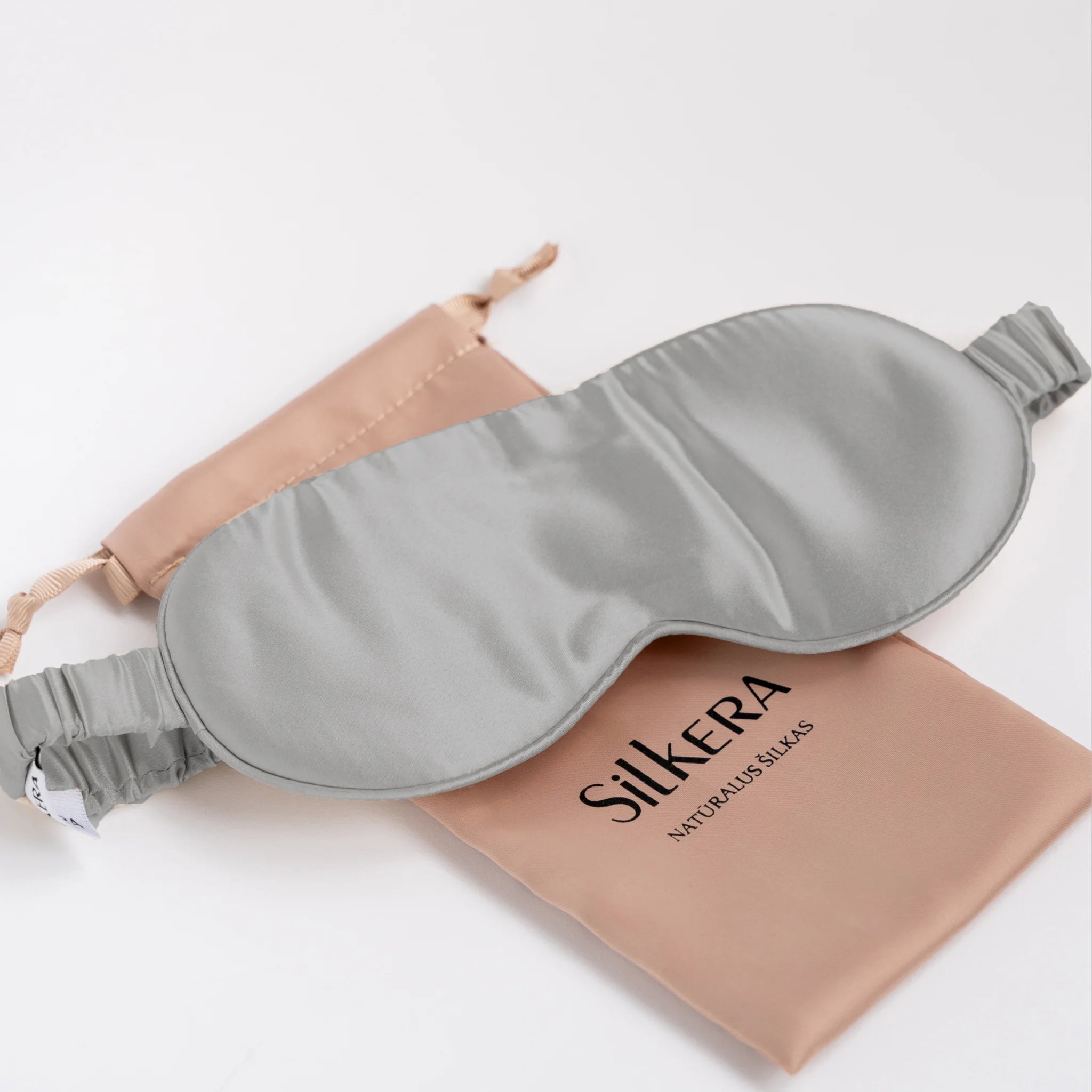 Pilkos spalvos šilkinė miego kaukė