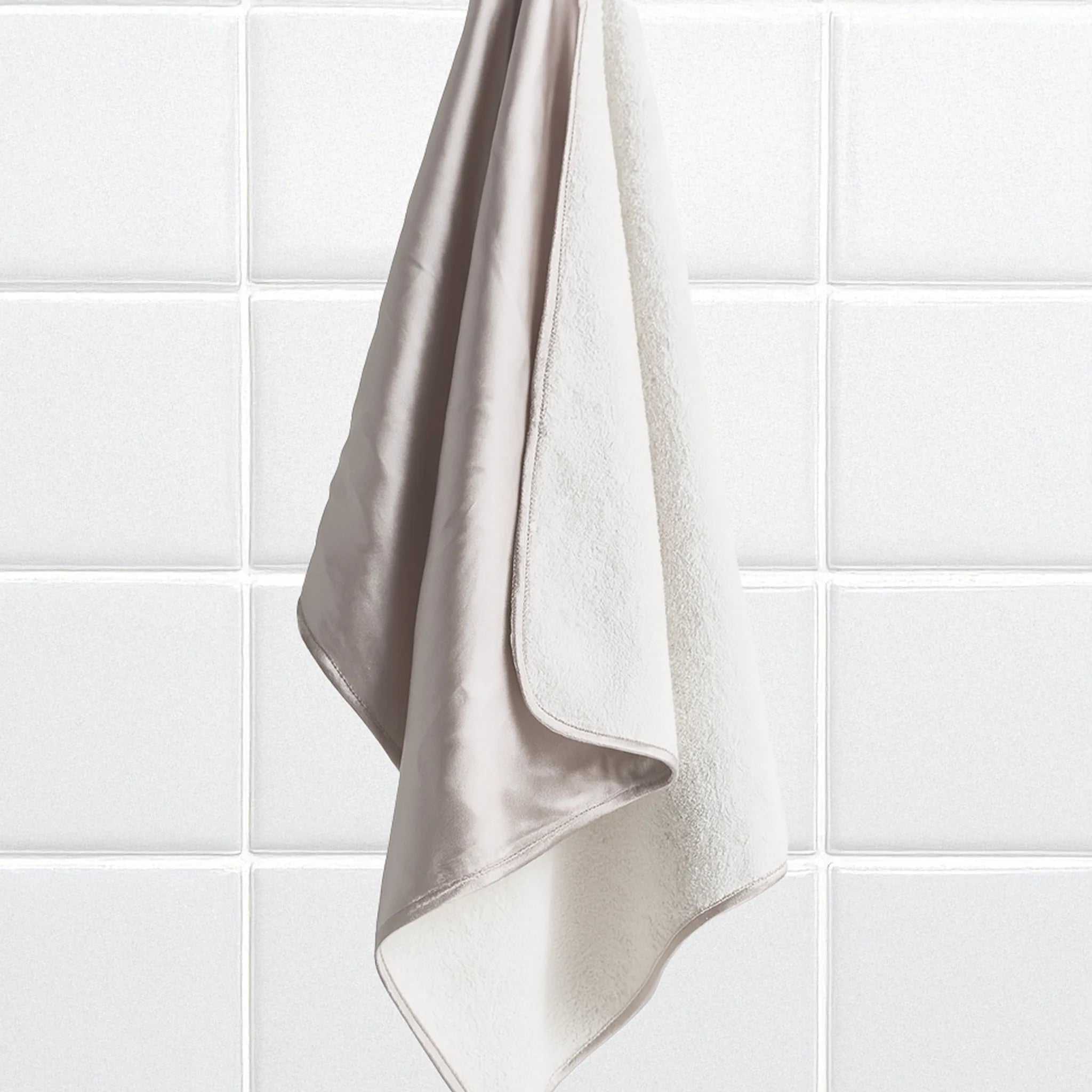 šilkinis rankšluostis veidui