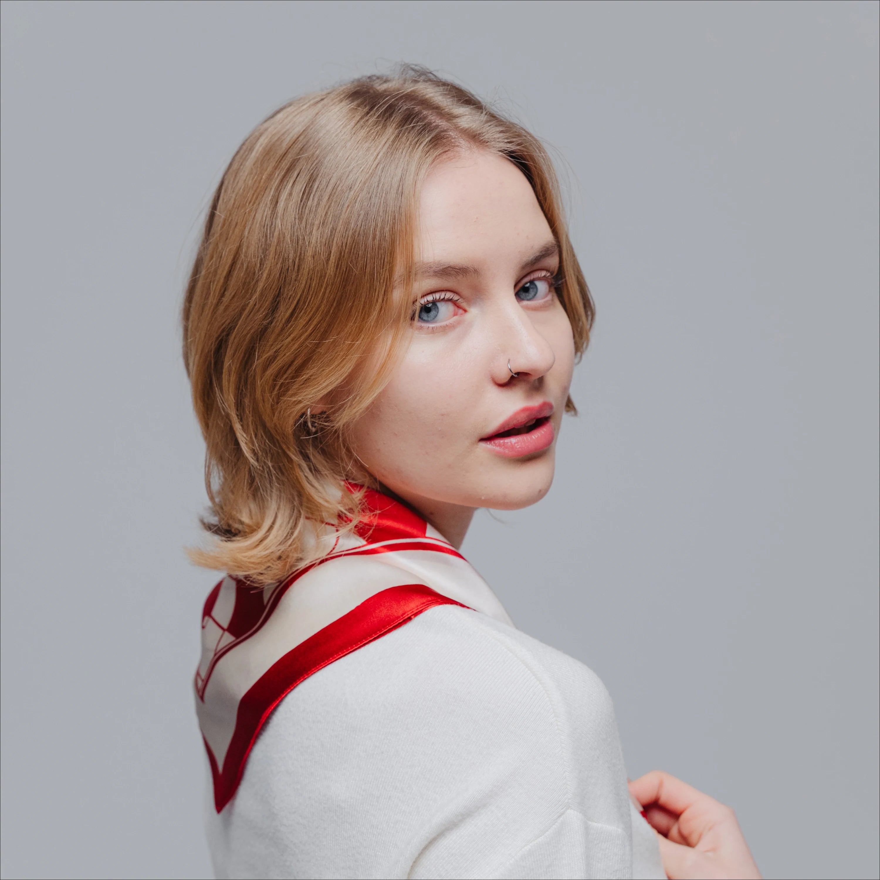 Skara iš mulberry šilko