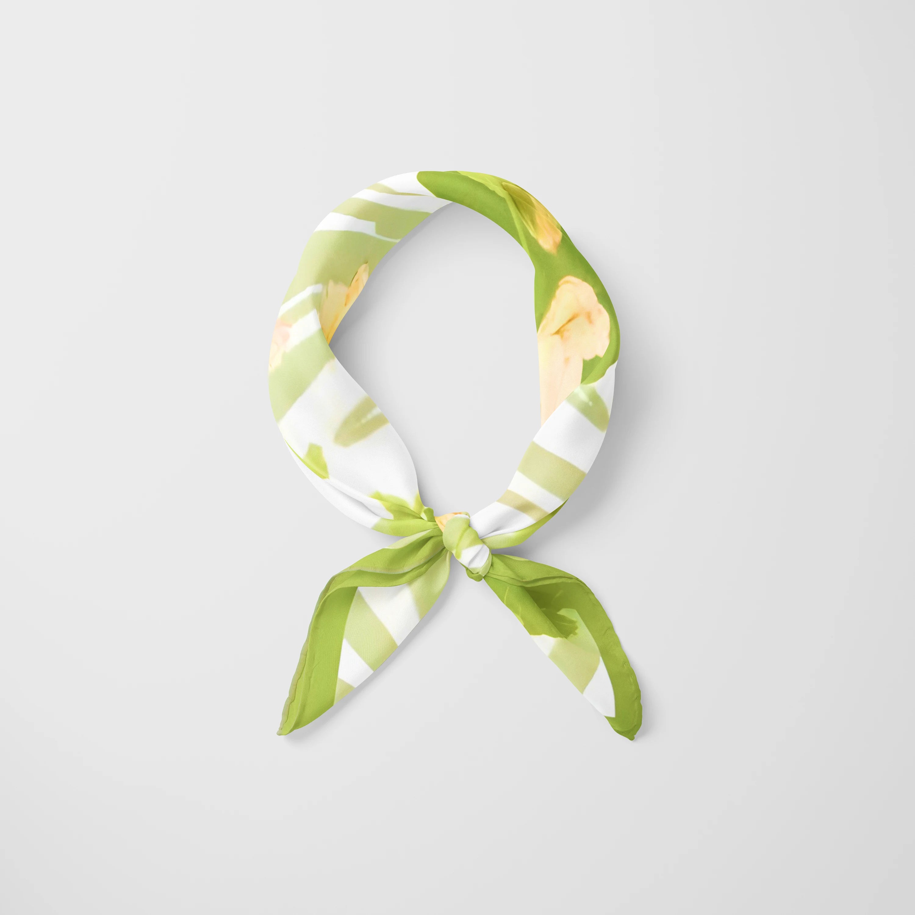 ŠILKINĖ SKARELĖ ŽALSVA