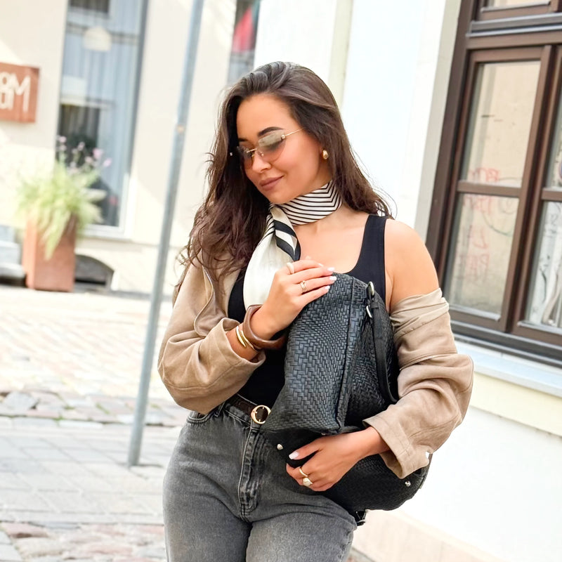Šilkinė skarelė moterims