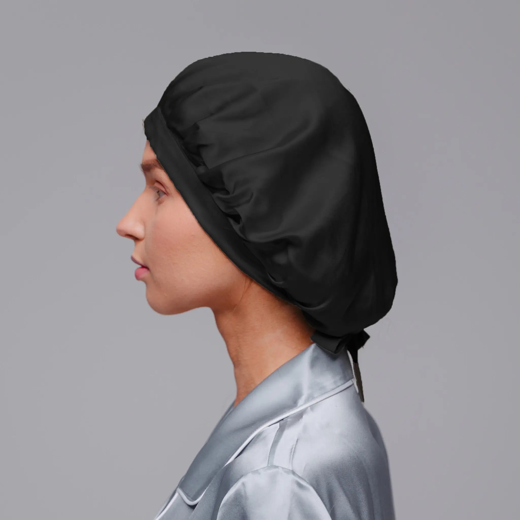 Juoda kepuraitė miegui iš šilko