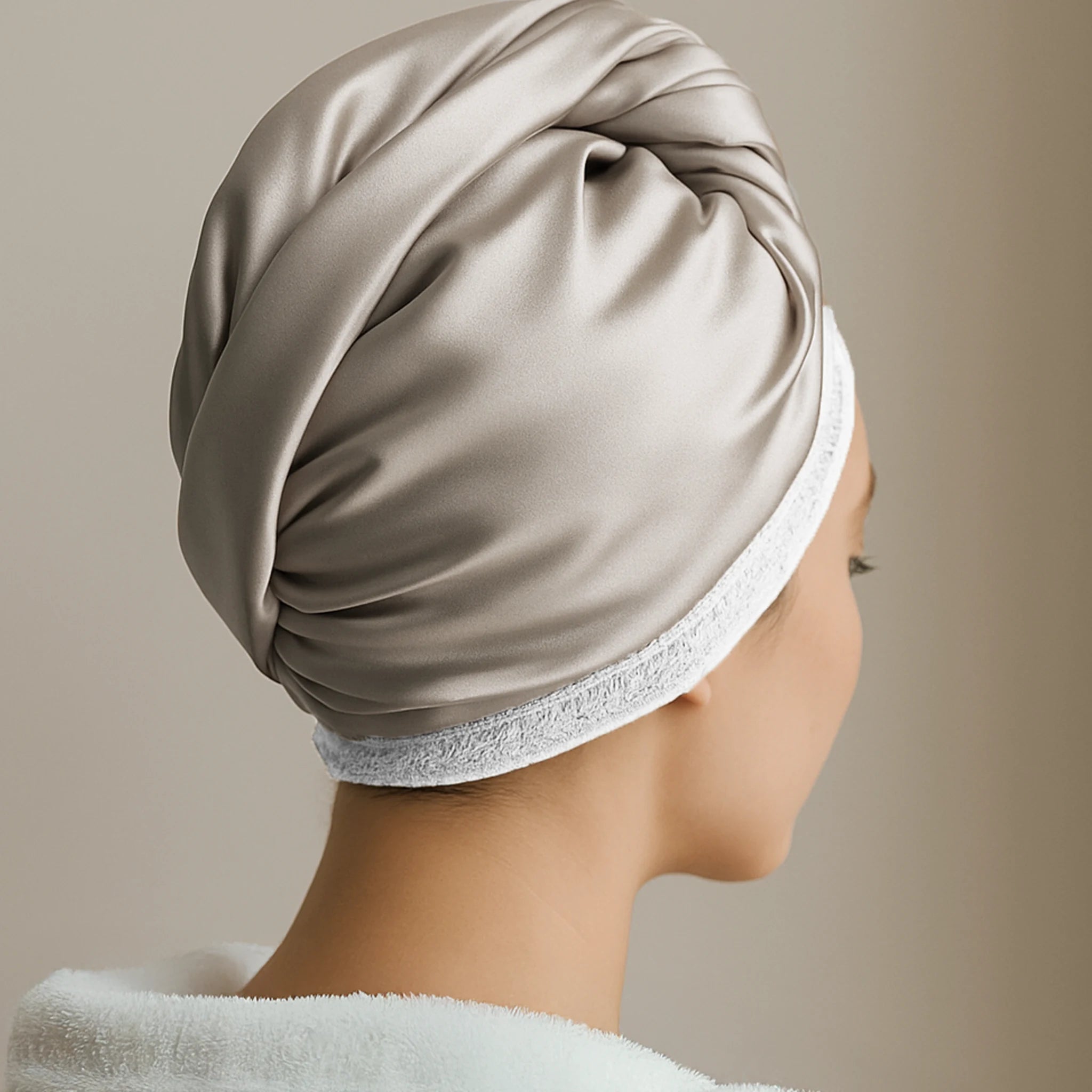 Šilko rankšluostis plaukams pilkos spalvos