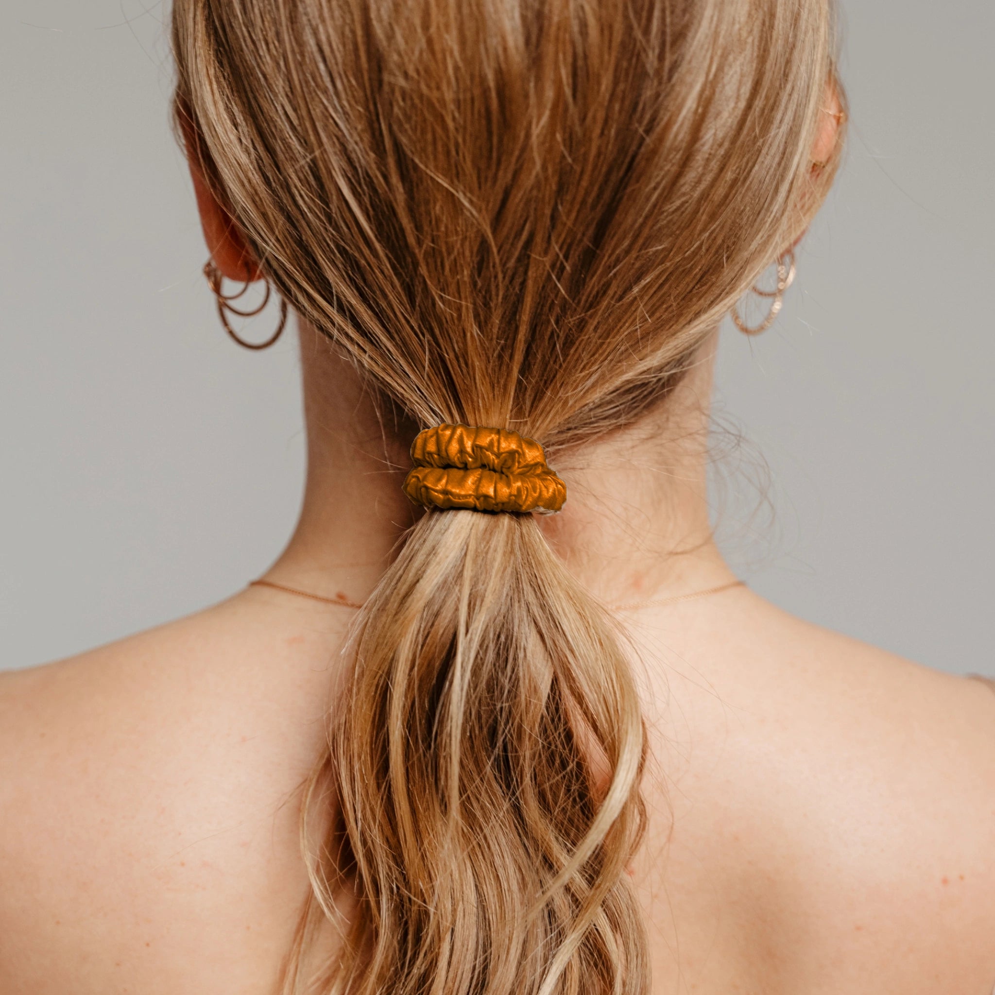 Plaukų gumytė iš šilko