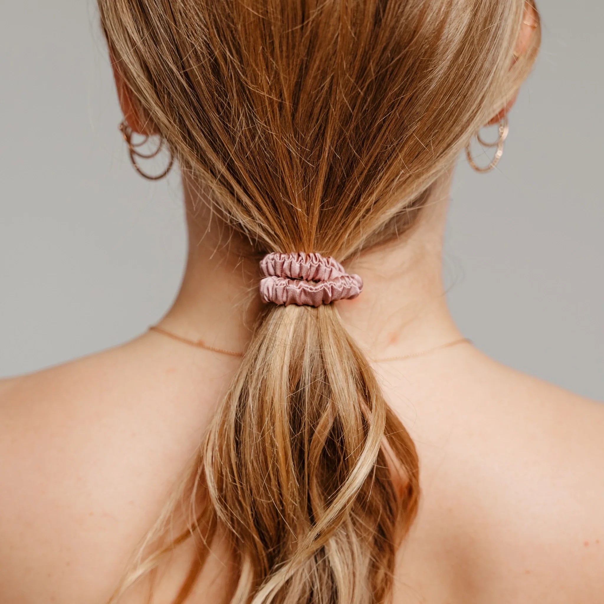 Plaukų gumytė iš natūralaus šilko