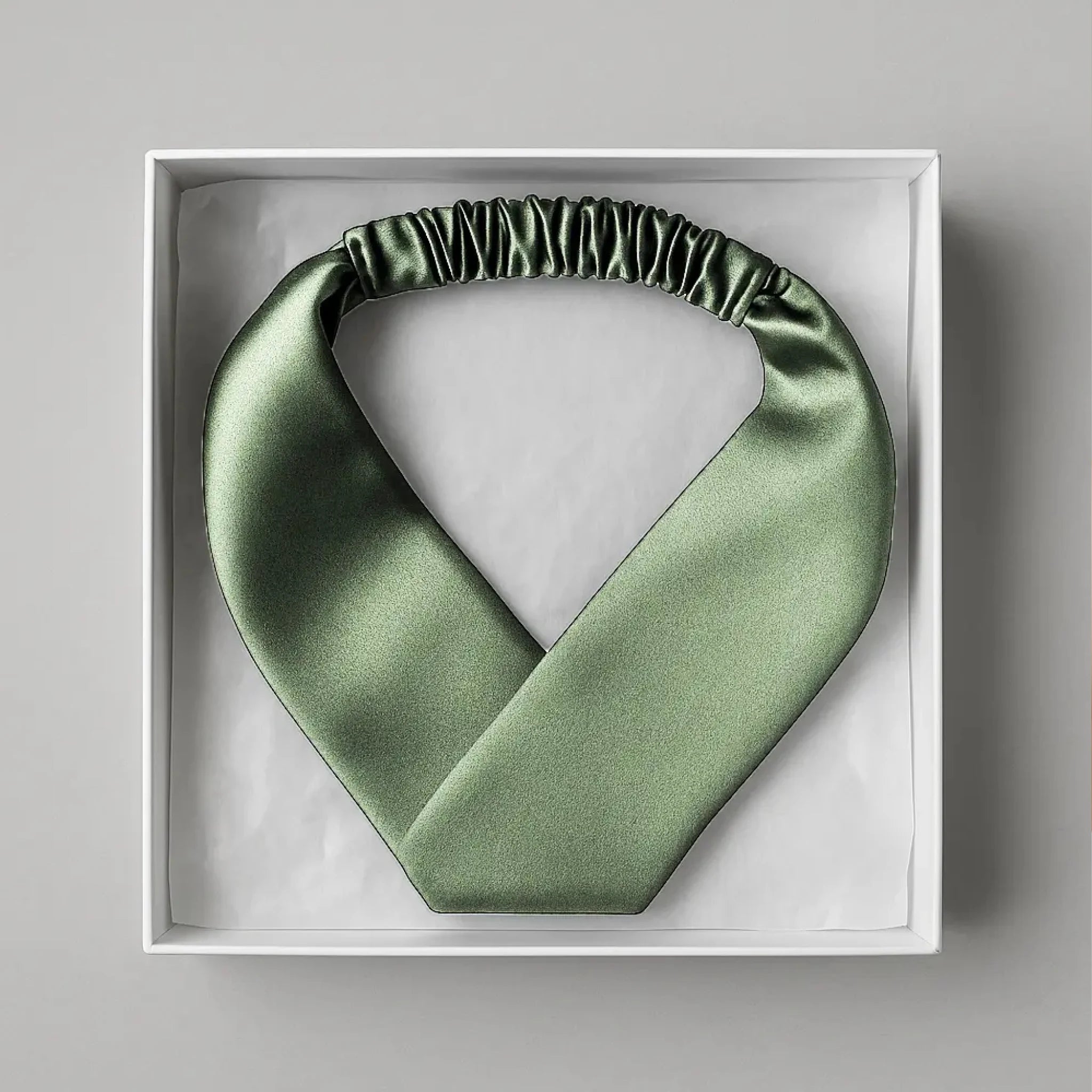 ŠILKINĖ GALVOS JUOSTA